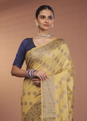 Cream Dupion Silk Saree With Blouse Piece