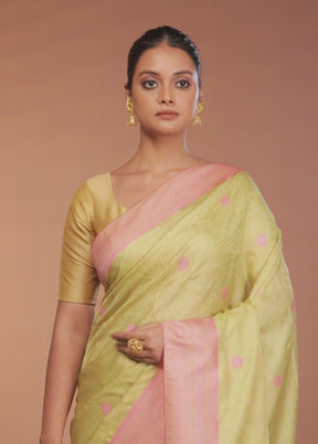 Green Kanjivaram Silk Saree With Blouse Piece