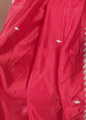 Red Handloom Tussar Pure Silk Saree With Blouse Piece