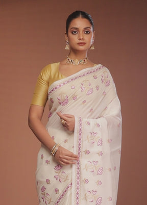 White Pure Cotton Saree With Blouse Piece