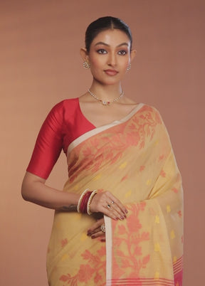 Cream Matka Silk Saree With Blouse Piece