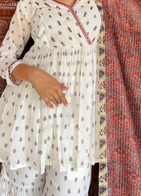 3 Pc White Readymade Georgette Suit Set - Indian Silk House Agencies