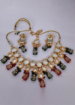 Red And Green Kundan Jewellery Set With Mangtika - Indian Silk House Agencies
