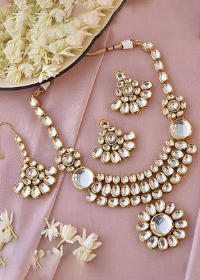White Kundan Jewellery Set With Mangtika - Indian Silk House Agencies