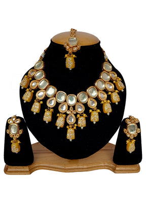 Yellow Kundan Jewellery Set With Mangtika - Indian Silk House Agencies
